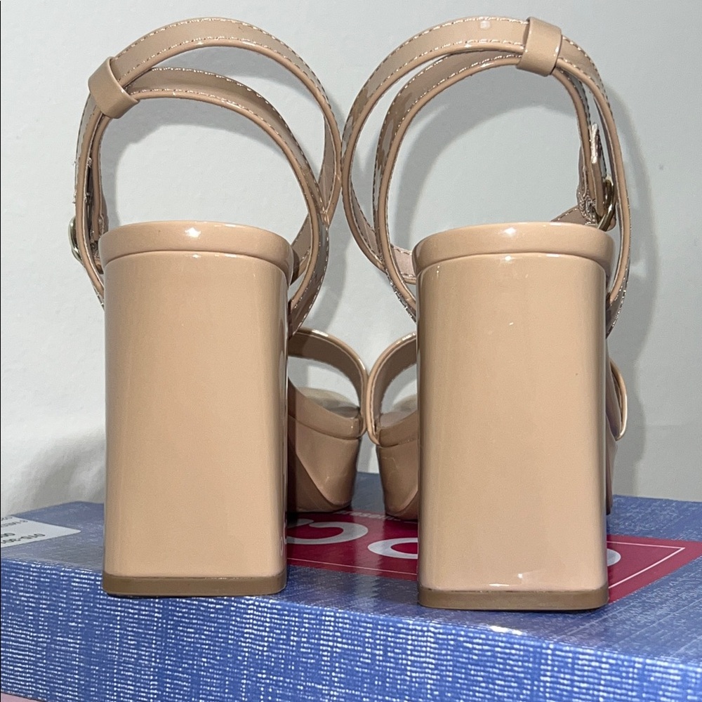 NWT Pop Casen Nude Platform Heels Block Sandals RETAIL $75 Journee Collection - Picture 11 of 13